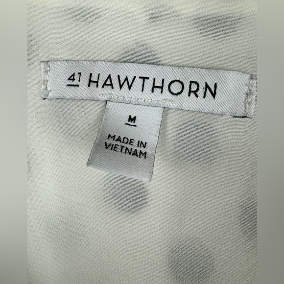 41 Hawthorn Carol Tulip Detail White and Black Polka Dot Blouse, Size Medium - Picture 7 of 11